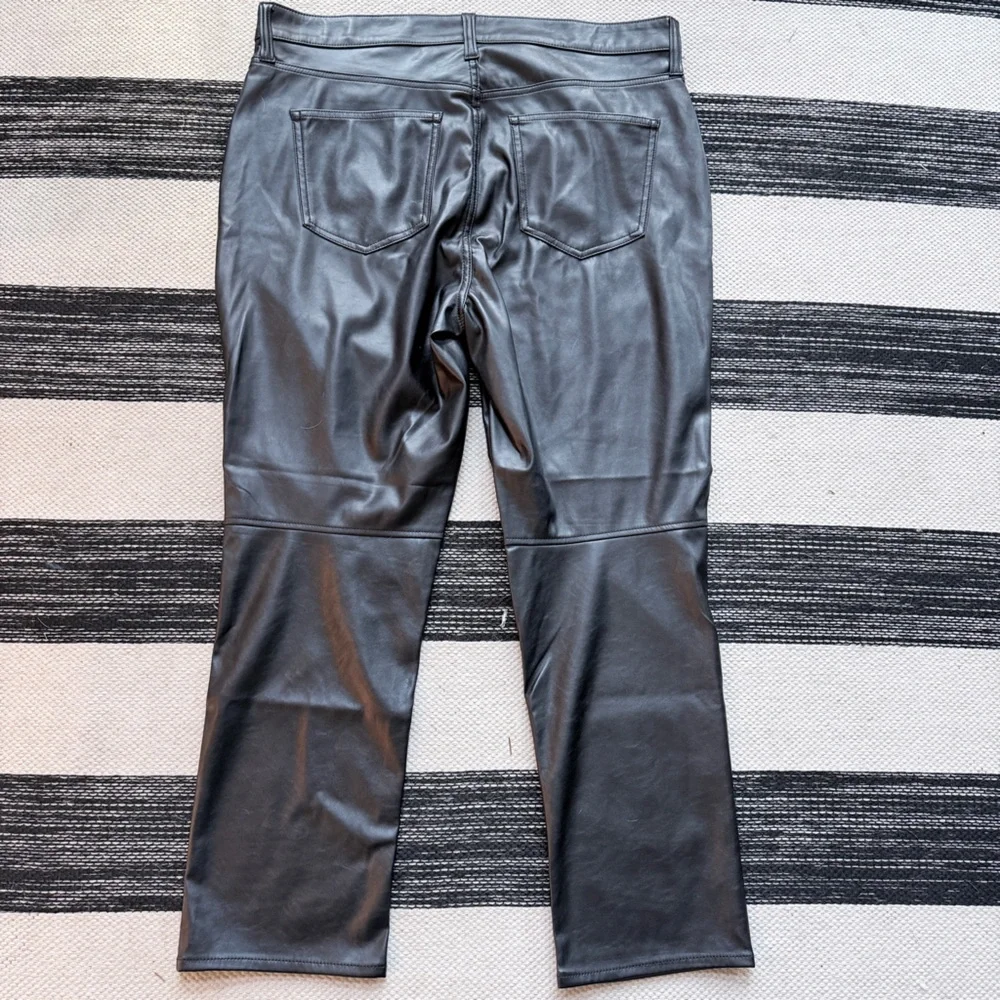 Gap Black Faux Leather Vintage Slim‎ High Rise Pants Size 34/18R NWT